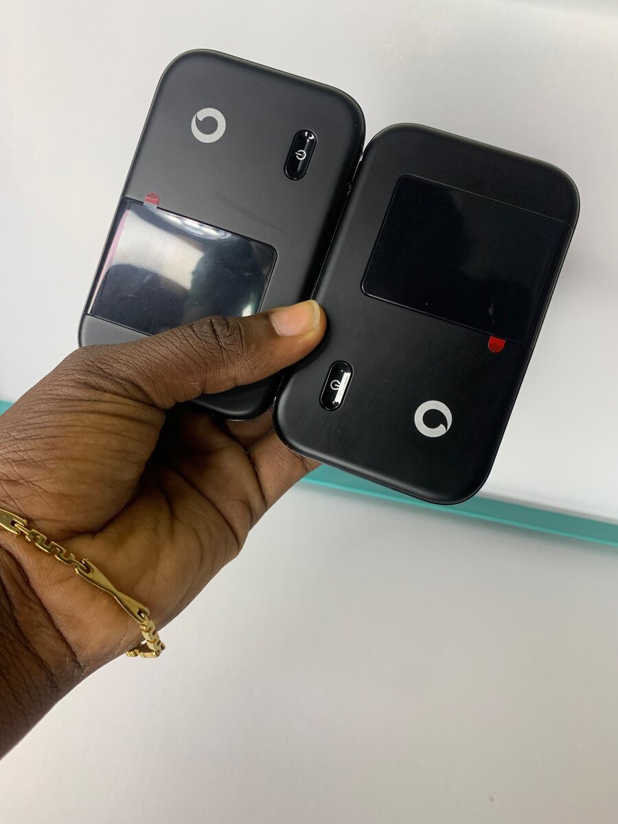 Huawei 4G Universal MiFi R215