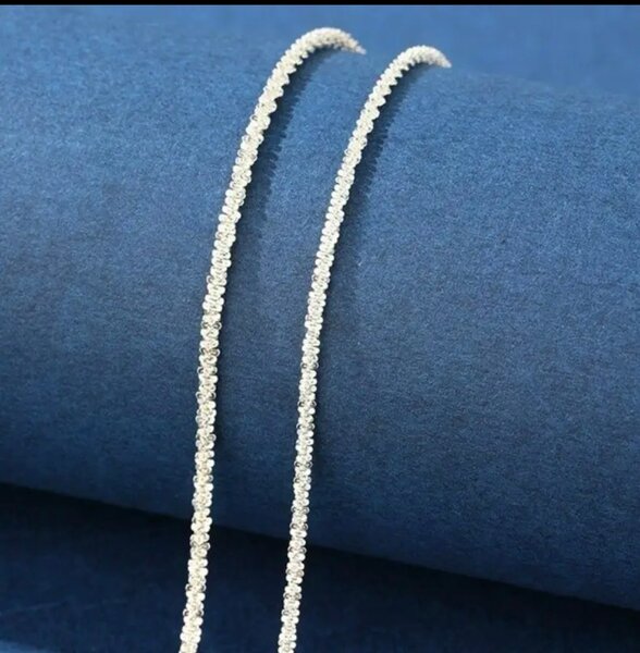 Elegant Sparkling Necklace