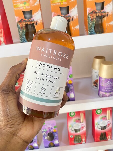 Waitrose bath gel(OUD &OAKMOSS)