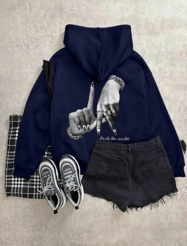 Sweat à capuche graphique tendance