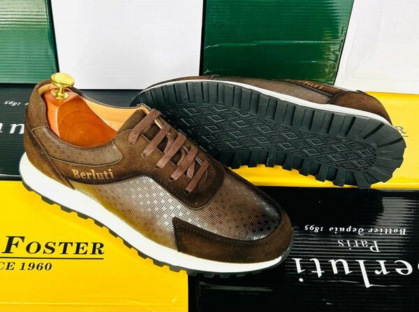 Chaussures de course en cuir