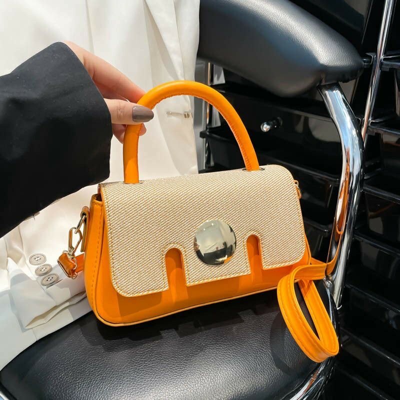 Sac à main élégant bleu clair