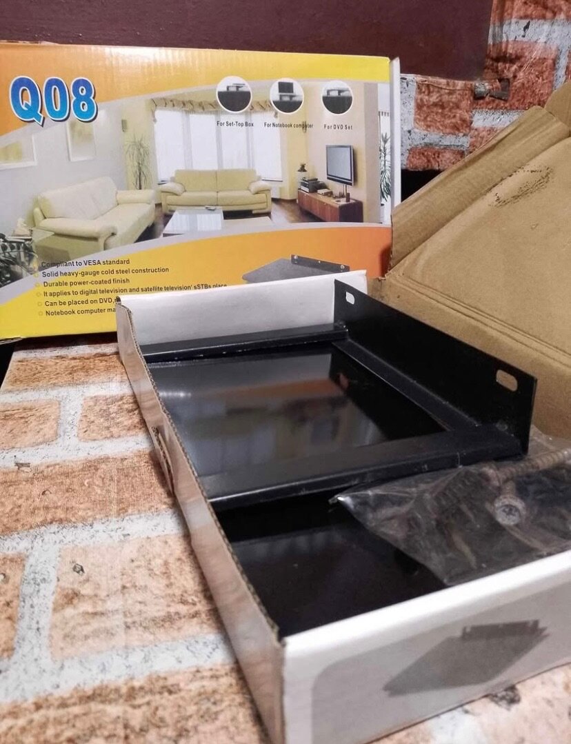 Q08 Universal Wall Mount