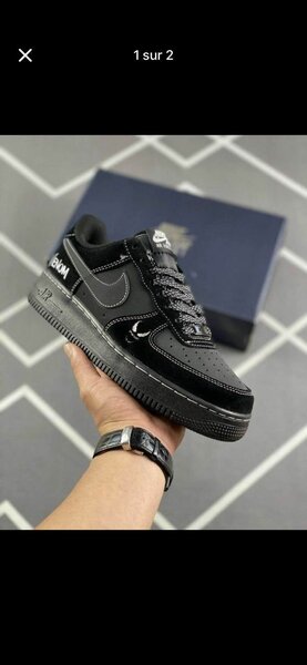 Baskets noires élégantes