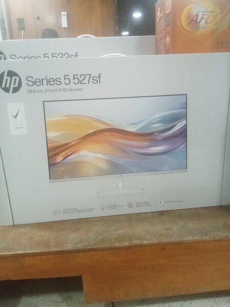 Écran HP Series 5 27" FHD
