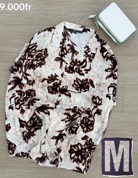 Chemise à motif floral marron