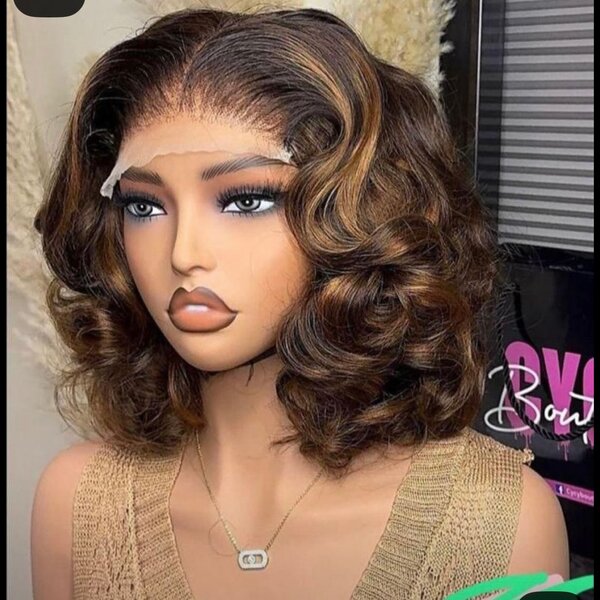 Perruque ondulée naturelle
