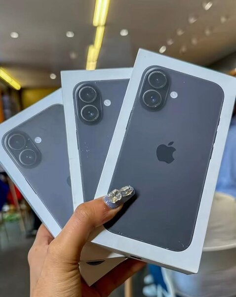 PROMO IPHONE 16 simple