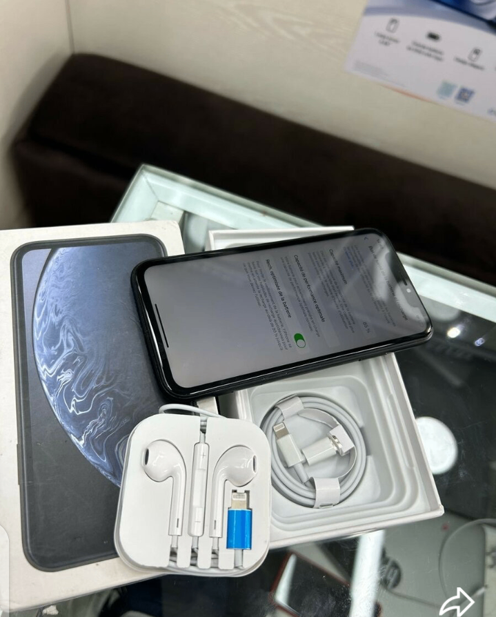 Smartphone Apple iPhone XR