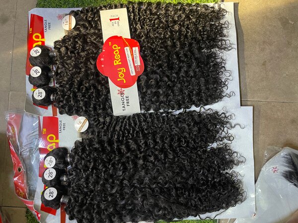 Cheveux Bouclés Synthétiques