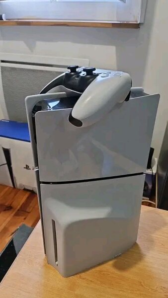 Console Sony PS5 avec Manettes