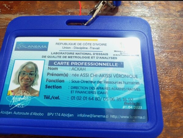 BADGES PERSONNALISÉS