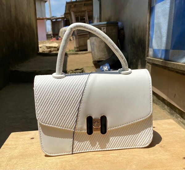 Sac à main élégant femme