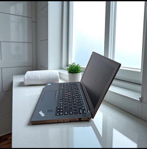 Lenovo Thinkpad X270