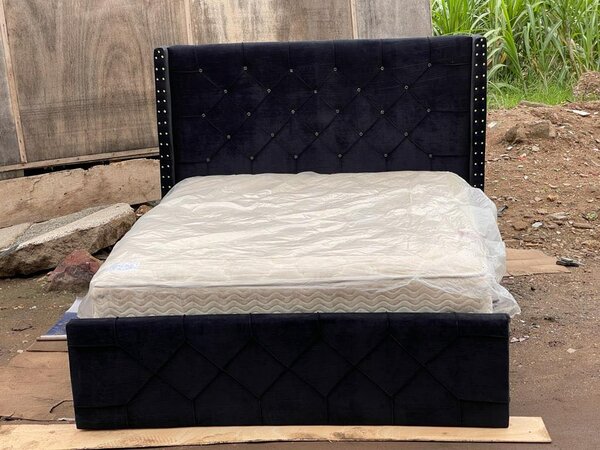 Double bed mattress