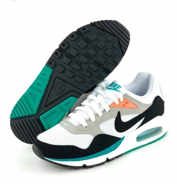 Baskets Nike Air Max colorées