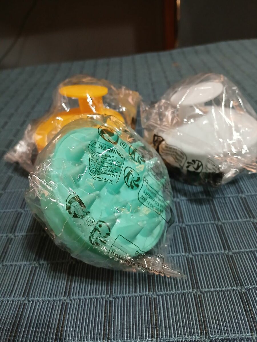 Brosse massante et lavante pour cheveux