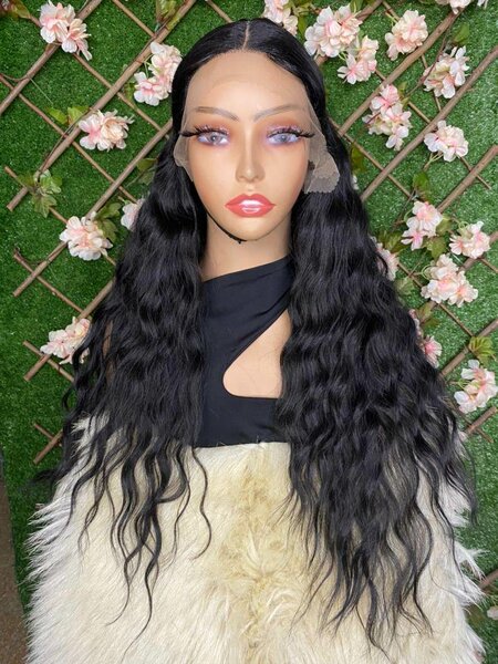 Perruque longue ondulée