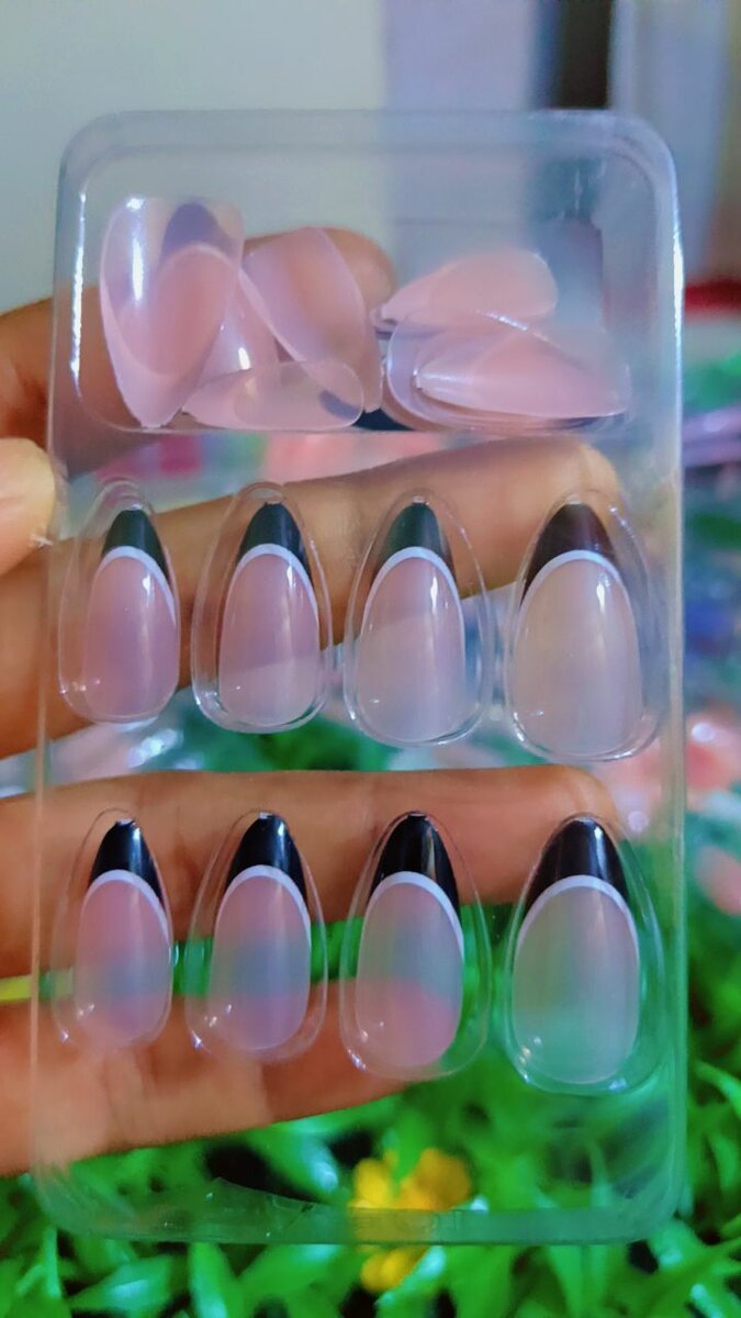 Ongles Artificiels Élegants