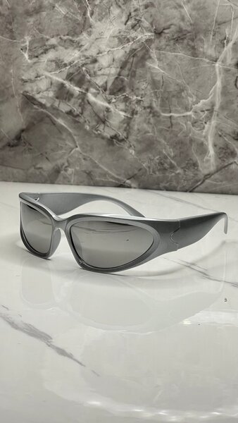 Lunette Alien Balenciaga
