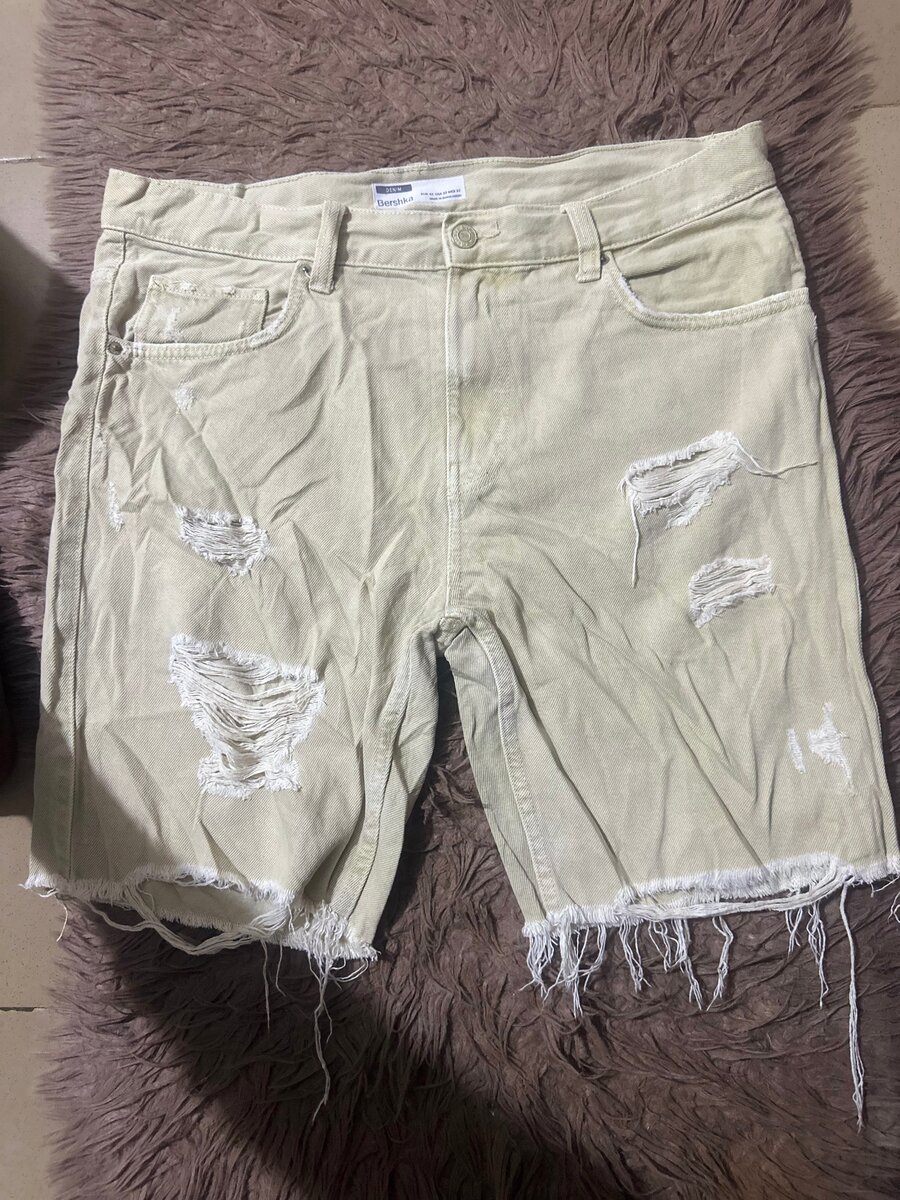 Shorts déchirés mode