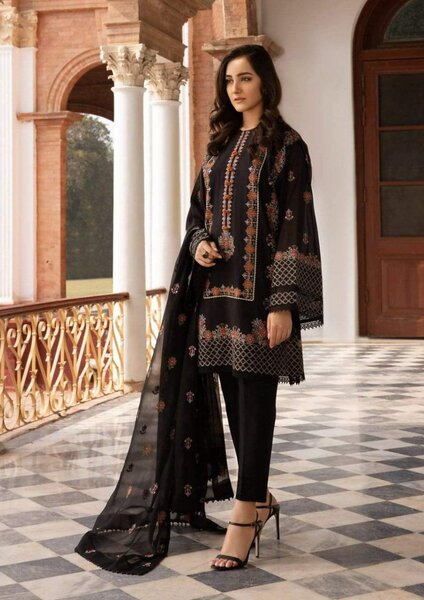Lawn air jet 3 pcs women's unstitched Embroidered suit