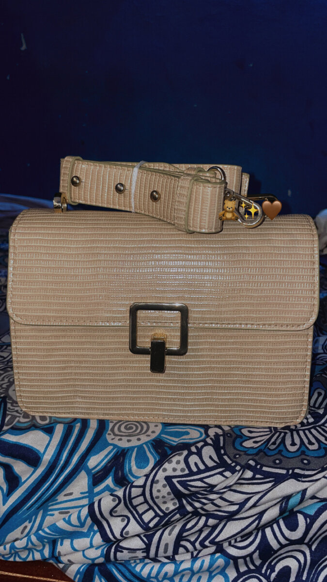 Sac Bandoulière Beige Élégant