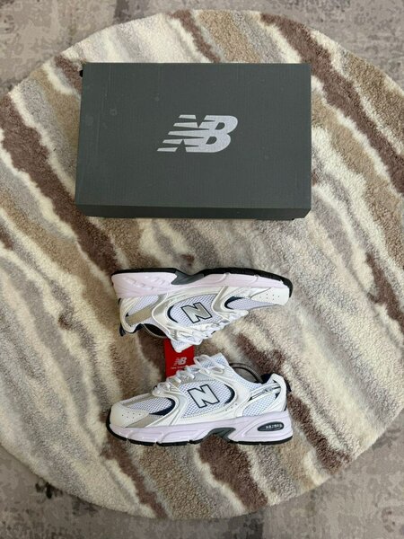 New Balance blanche enfant