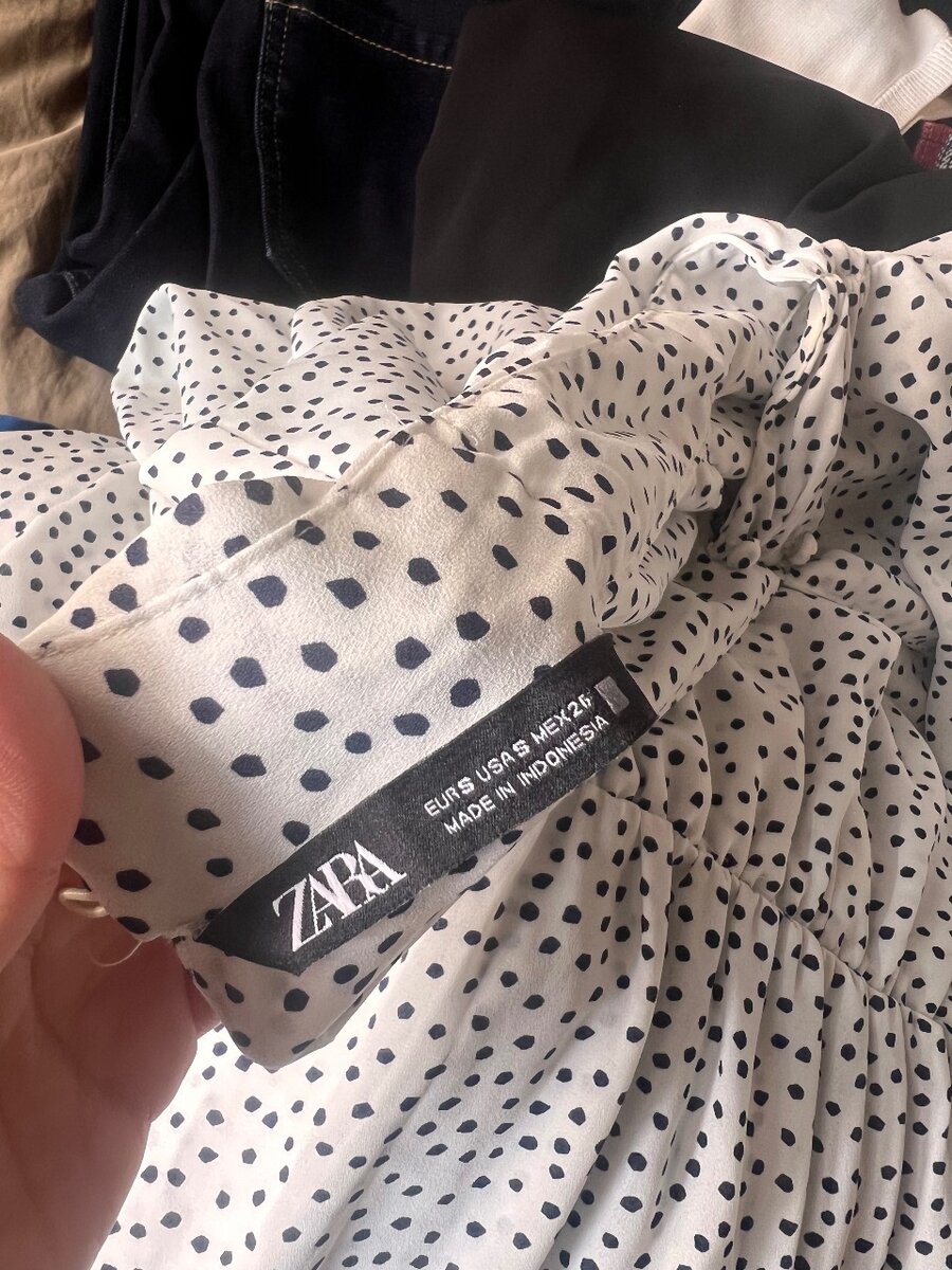 Платье Zara оригинал в отличном состоянии