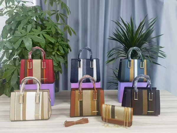 Ensemble sacs à main 2 en 1