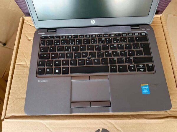 Hp elitebook 820G2 core i5