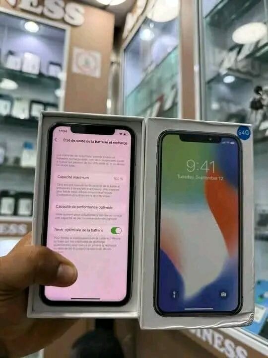 iPhone X 64Go - Argent