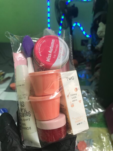 Ensemble de produits de soins