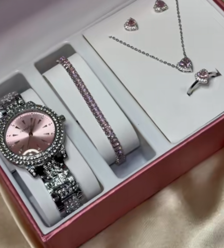 Зергер буюмдардын топтому