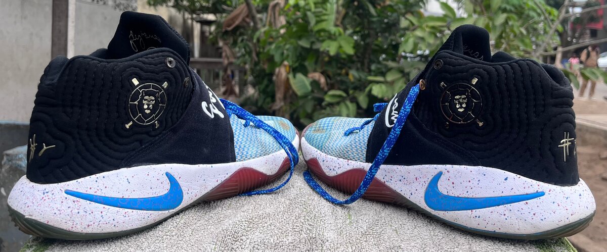 Baskets de basketball Kyrie