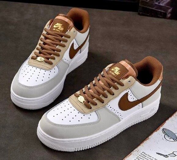 Nike Air Force 1
