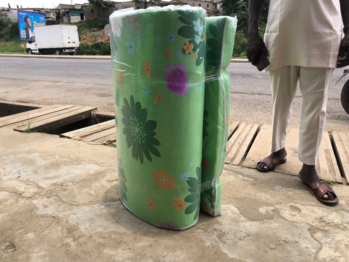 Matelas ordinaire une place épaisseur 10