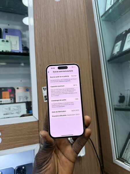 iPhone 15 Rose - Neuf