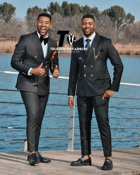 Suit noir