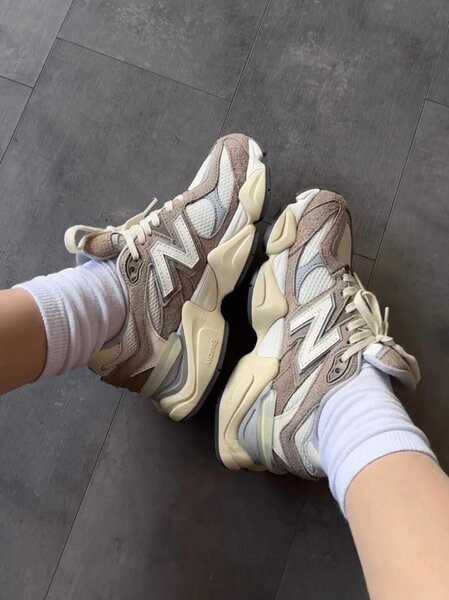 NEW BALANCE 9060