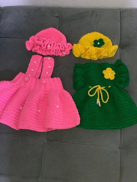 Ensemble tricot bébé coloré