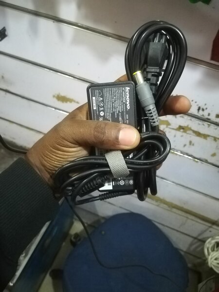 Genuine Laptop powerpacks