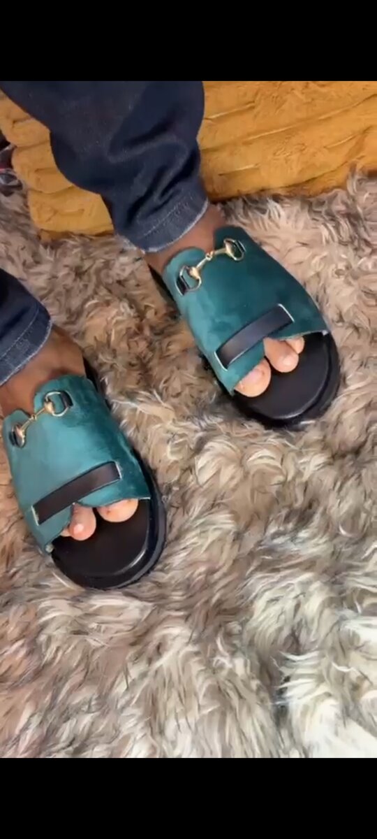 Sandales en cuir tendance homme