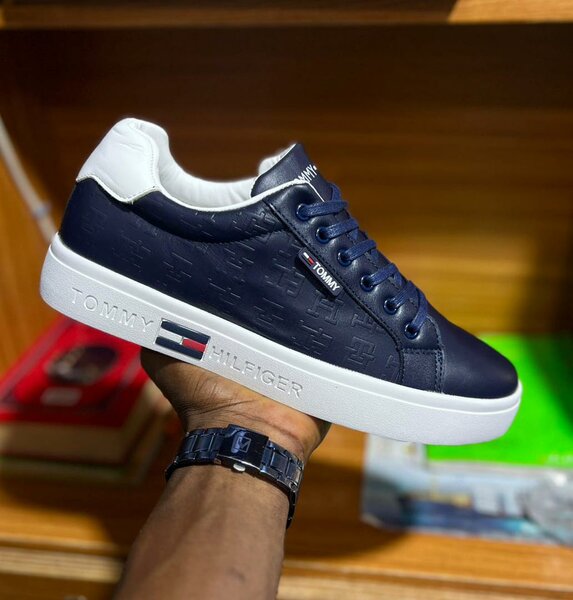 Tommy hilifiger