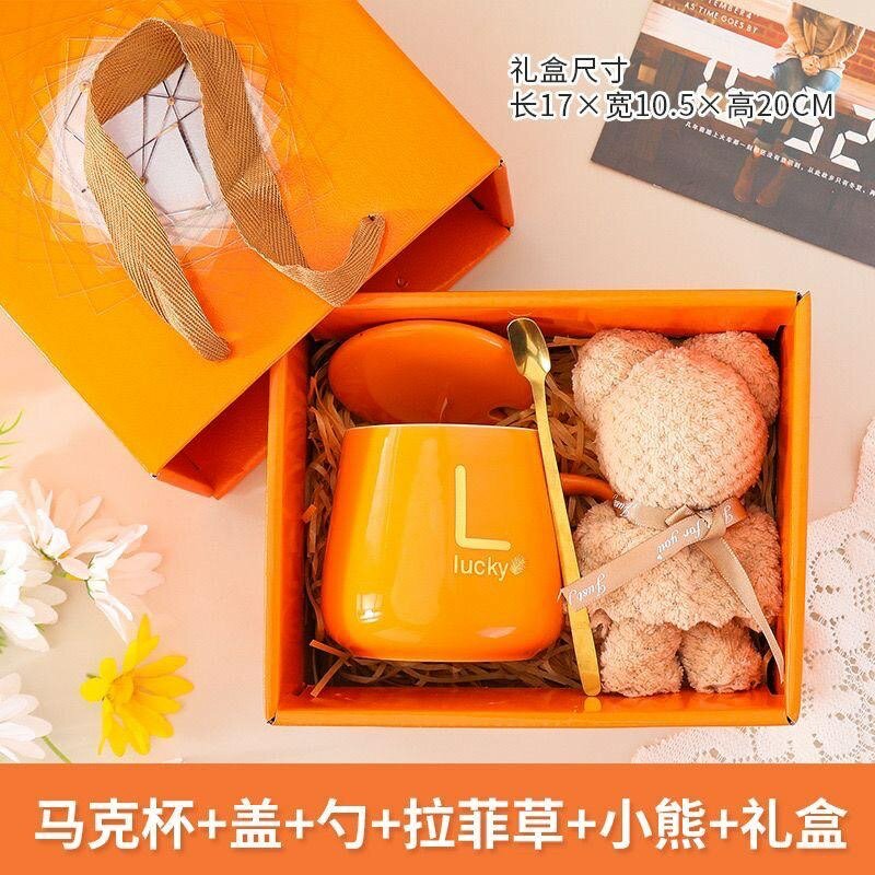 Coffret contenant des tasse