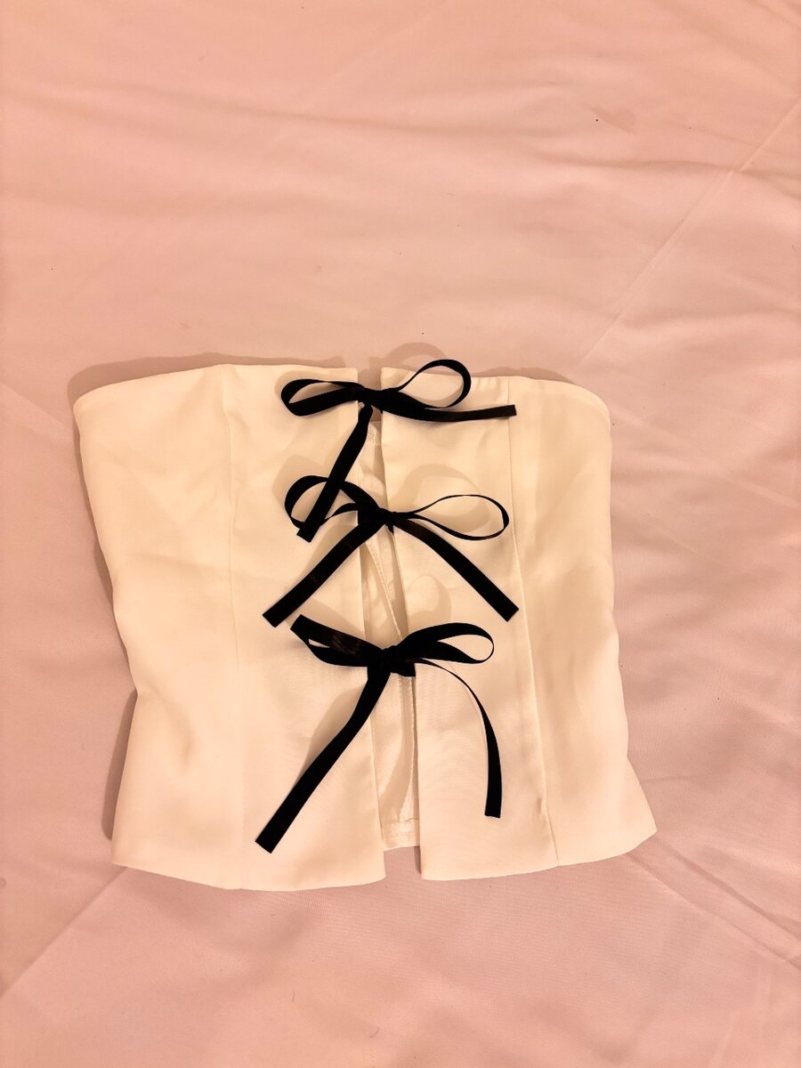 Top bustier blanc avec nœuds