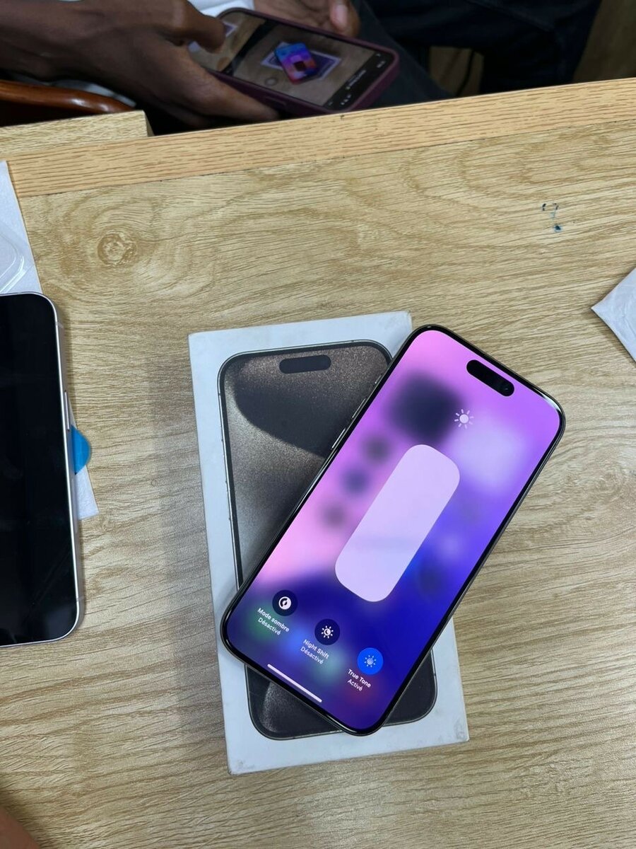 iPhone 15pro 128giga