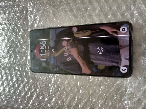 Smartphone design unique