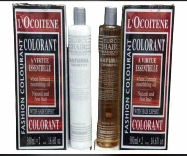 Colorant capillaire nourrissant