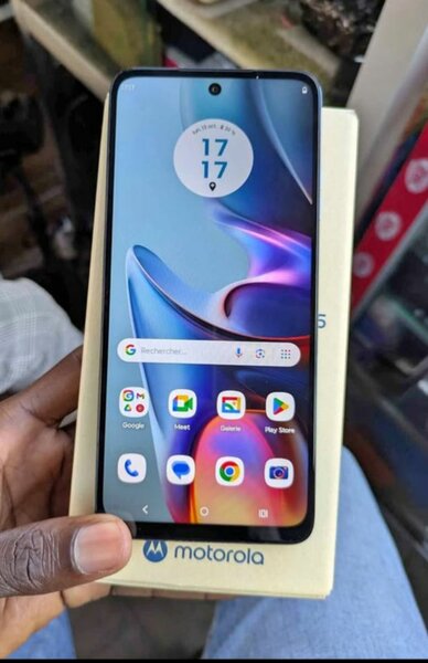 Smartphone Motorola E5 Bleu 5G